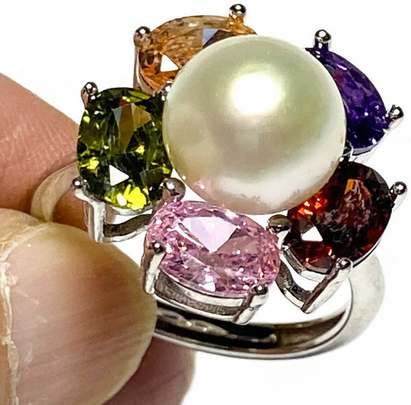 Charming Natural White 9 - 9.5mm Edison Round Pearl Ring Size 7 - 8