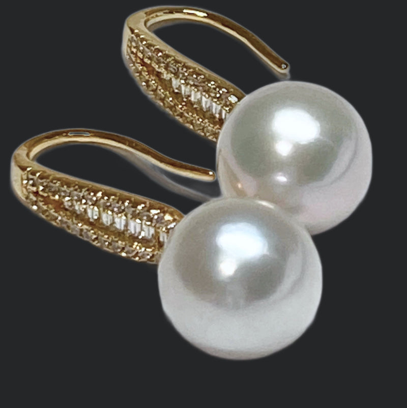 Charming 10.5mm White Round Edison Cultured Pearl Dangle Earrings
