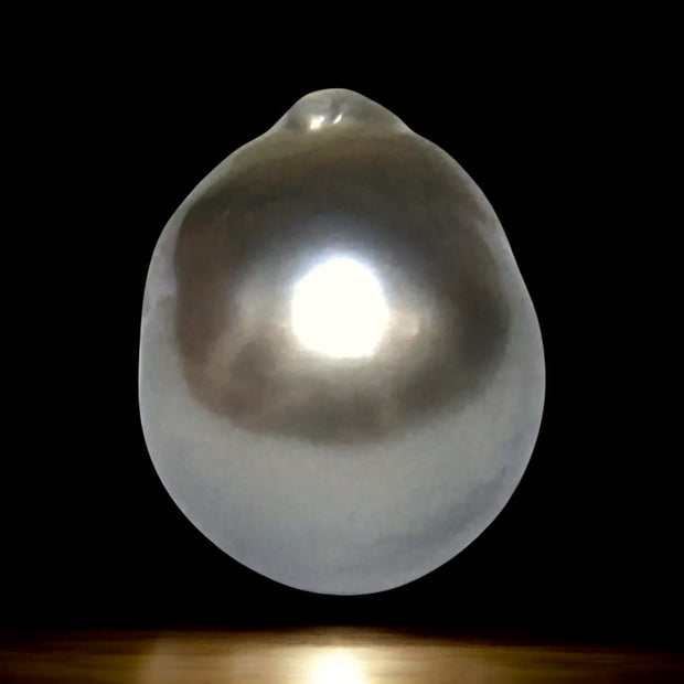 Barque 13.9 Carat 13.4 x 16.4mm Tahitian Sea Middle Gray Pearl Loose