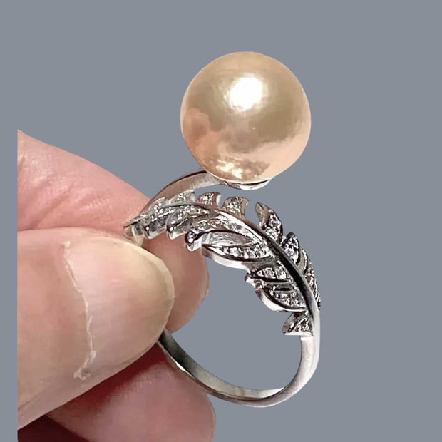 Delicate Leaf Band 11.8mm Peach Gold Round Edison Pearl Ring, Size 10