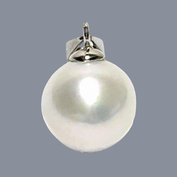 Stunning Round 10.5-11mm Edison White Hint Pink Pearl Pendant