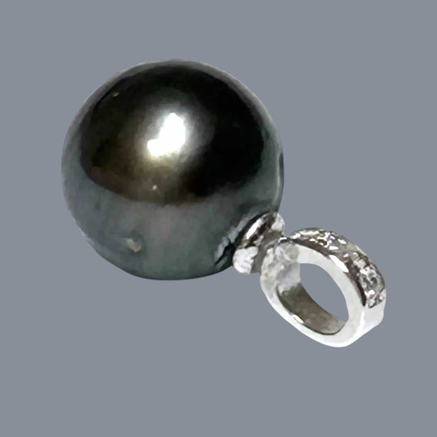 Oval Round 12.2mm Tahitian Sea Peacock Black Green Pearl Pendant