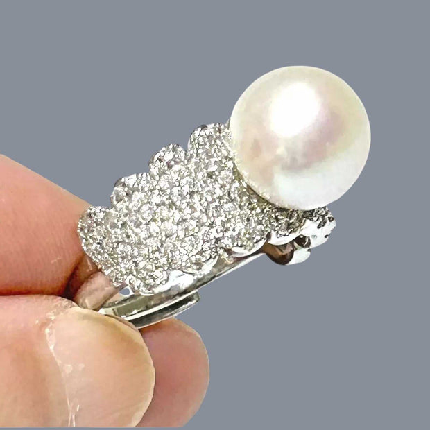 White 10 - 10.5mm Edison Round Cultured Pearl Solid Ring, Size 6