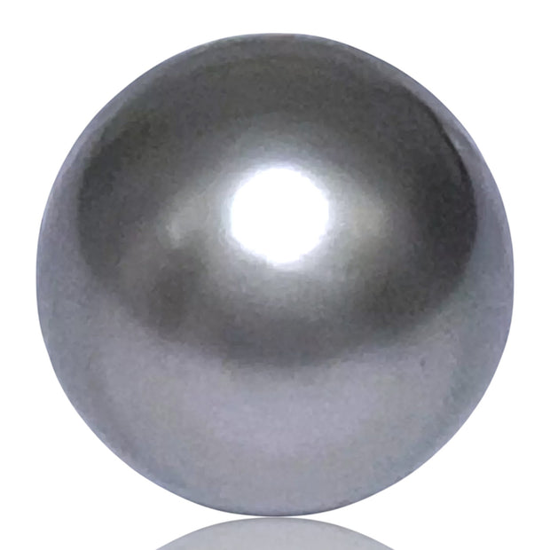 Enchanting 14.6 x 16.6mm 24.7 Carat Tahitian Peacock Grey Green Pearl