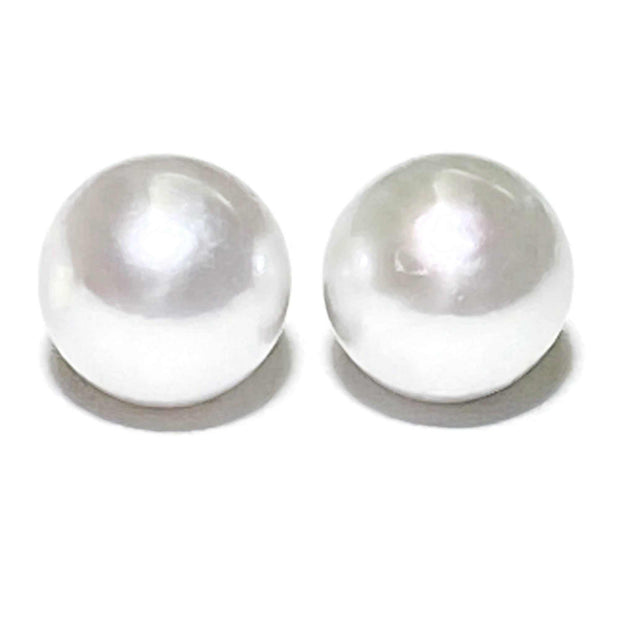 Premium Pair Mirror Luster 13.85 Carats 9.5-10mm Edison Cultured LooseElevate your jewelry creations with our Premium Pair Mirror Luster 13.85 Carats 9.5-10mm Edison Cultured Loose Pearls. These exceptional pearls boast a radiant mirroTapioca PearlsFine JewelryThe Fine Pearls JewelryPremium Pair Mirror Luster 13