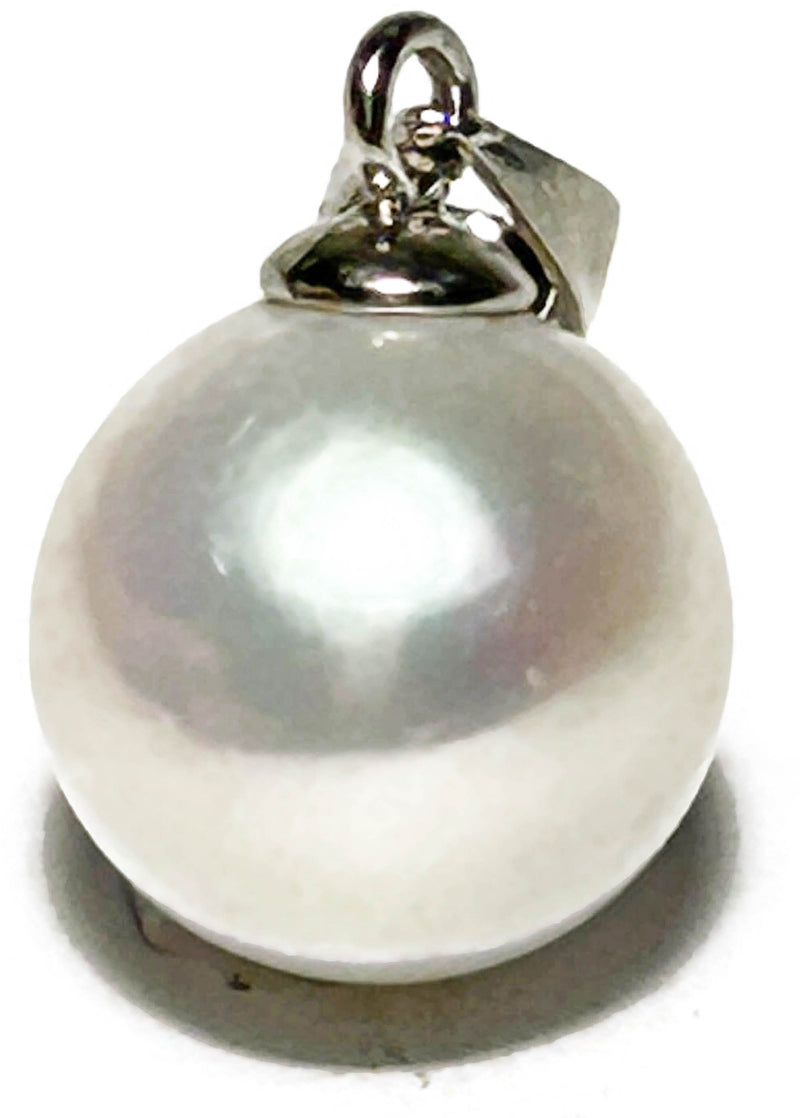 Stunning Round 10.5-11mm Edison White Hint Pink Pearl Pendant