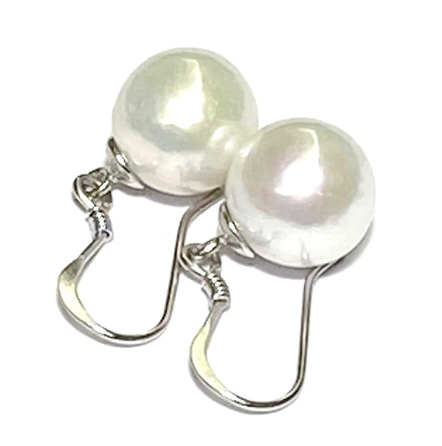 Classic Natural White 10mm Round Edison Cultured Pearl Dangle EarringsBirthday Great Gift For Her! Fabulous Classic Natural White Round 9.5 -10mm Edison Cultured Pearl Dangle Hook Earrings PEARL INFORMATIONPearl Type: Genuine Edison CuEarringsFine JewelryThe Fine Pearls JewelryClassic Natural White 10mm Round Edison Cultured Pearl Dangle Earrings – Timeless Elegance